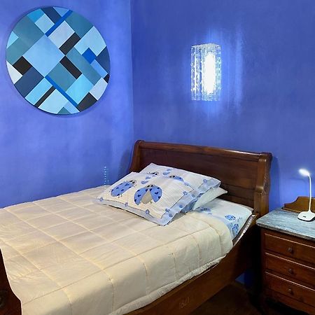 Blue Room Салуццо Екстер'єр фото